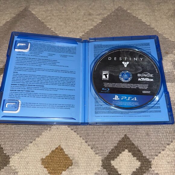 Destiny "The Taken King" Legendary Edition PS4 - Picture 2 of 3